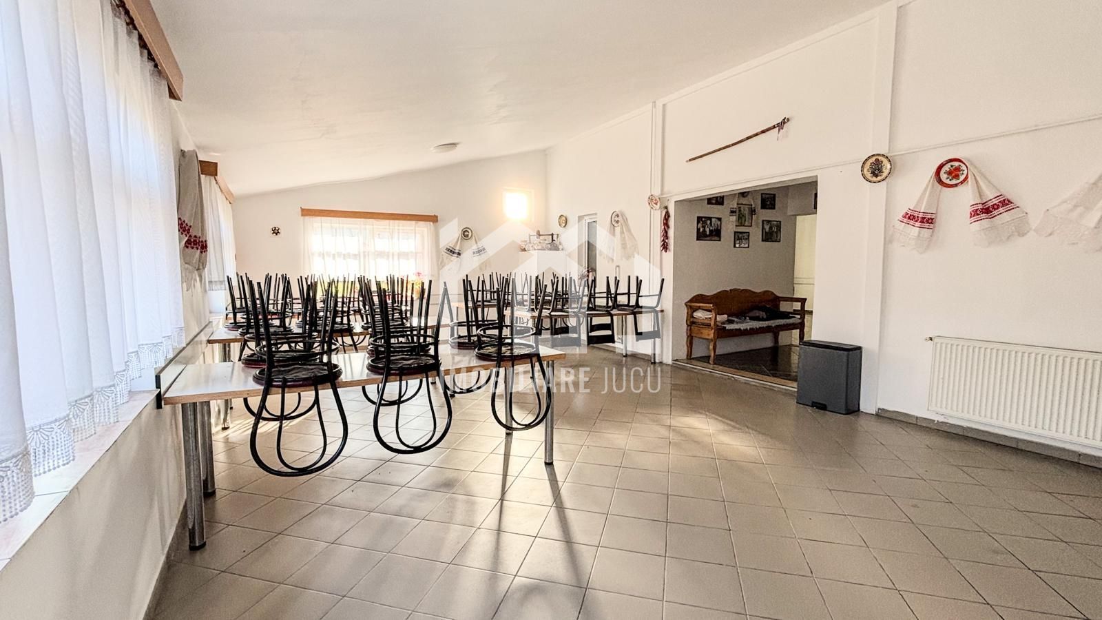 Casa individuala cu 12 camere, Potential Turistic, Visea, Comuna Jucu - Poză 12