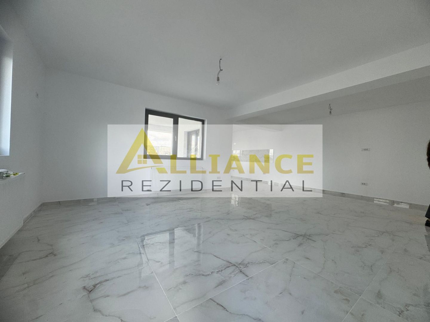 Casa - 4 camere - 144 mp utili - La 5 min de metrou - Poză 6