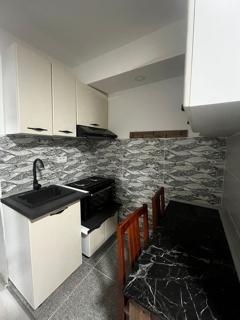 Garsonieră modernă, etaj 3, totul nou, aproape metrou 1 Decembrie - Poză 6