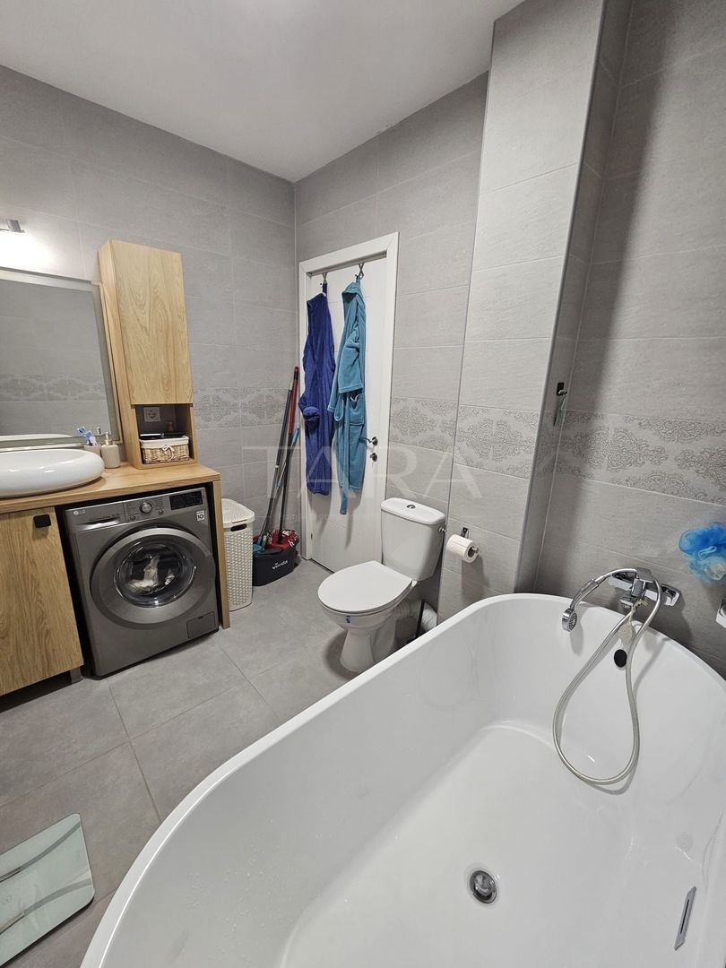 Apartament 3 camere, terasă 34 mp, zonă liniștită. - Poză 7