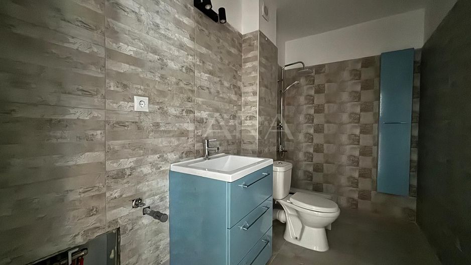 Vanzare apartament cu 3 camere Floresti zona Jysk - Poză 9
