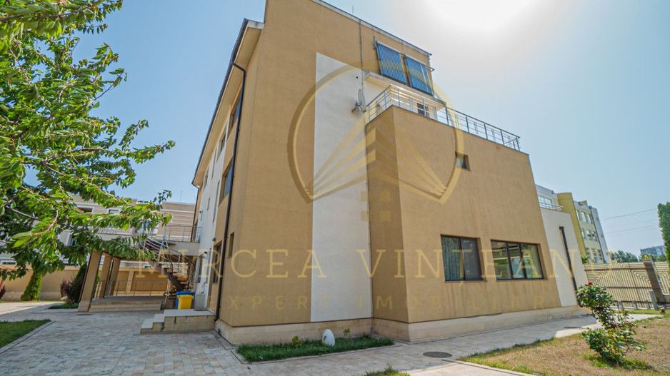 Campus Universitar - Vila spectaculoasa P+2E cu teren 1596 mp - Poză 79
