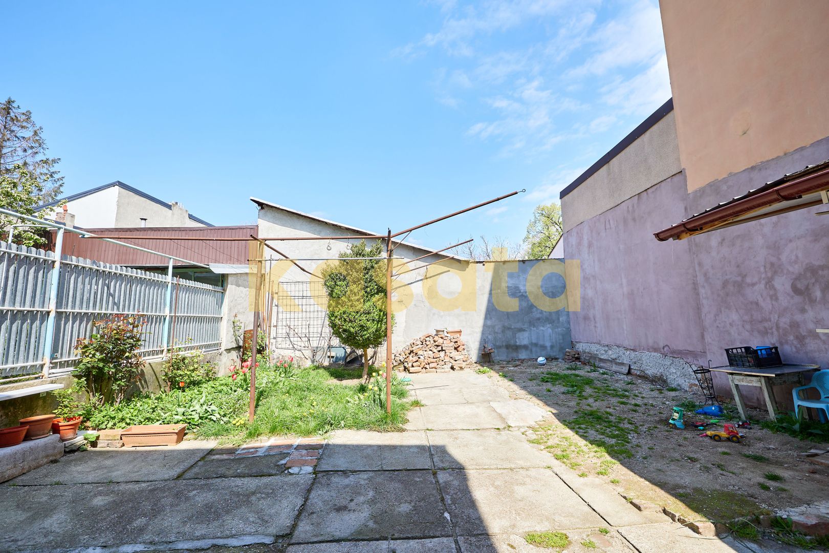 Casă cu 4 camere si curte | zona Regie | teren 252 mp - Poză 23