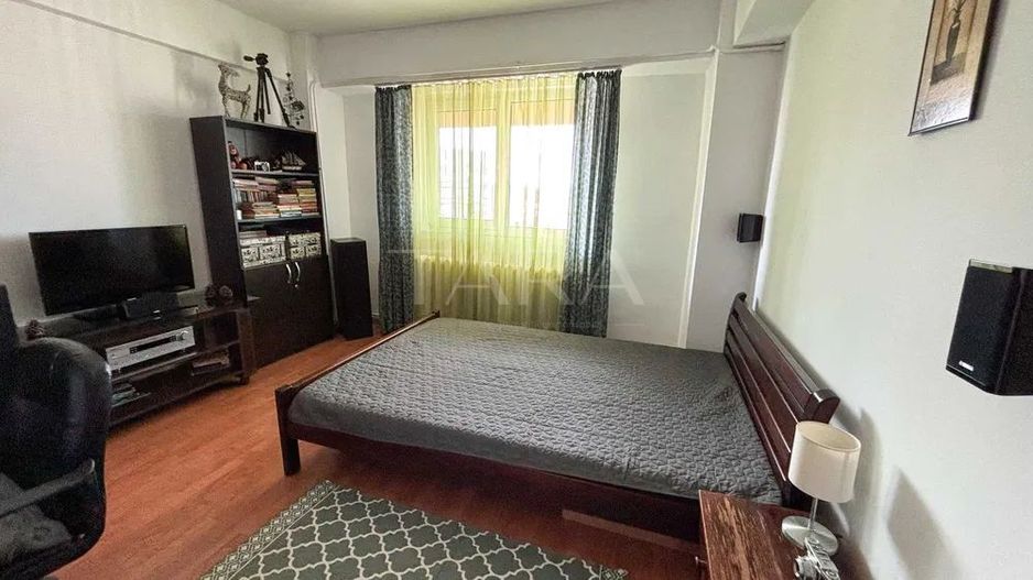 Apartament cu 4 camere, 2 balcoane, zona Mărăști, lângă Iulius Mall. - Poză 7