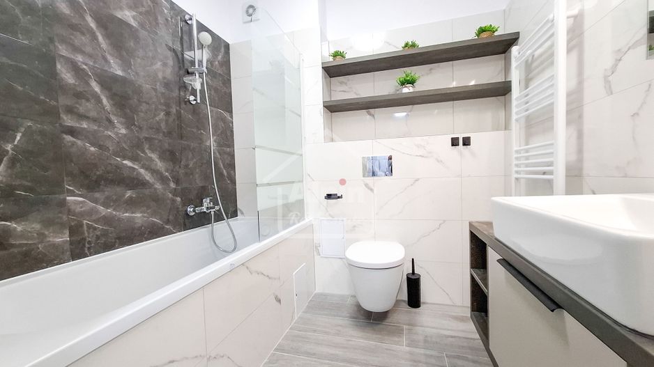 Design Modern Finisaje Calitative I Tractorul - Poză 6