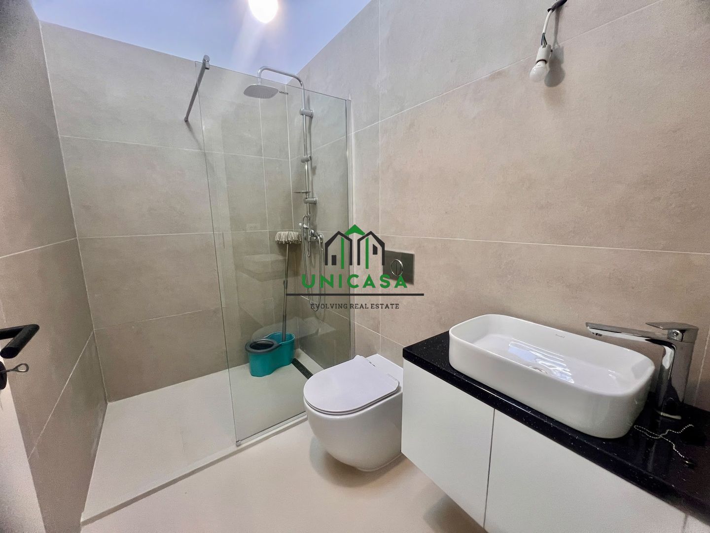 Casă noua de vânzare/3 camere/ Bujoreni - Schiță 7