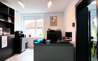 Casa renovata complet! 210 mp utili pe teren de 548 mp! - Poză 14