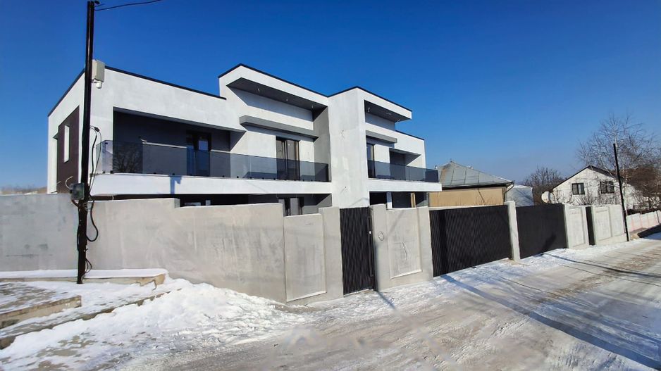 Duplex Ialoveni  315 mp - Poză 2