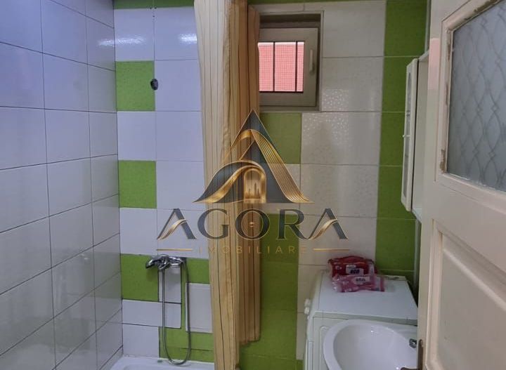 Apartament la casa de închiriat, zona centrală - Poză 4