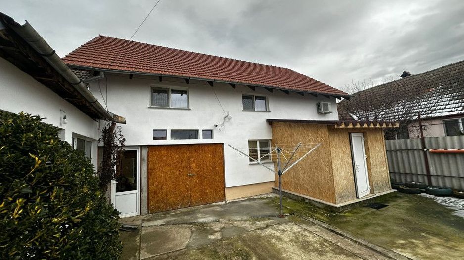 Casa cu teren de 1500 mp, in pitorescul sat Alunis - potrivita pentru duplex - Poză 14
