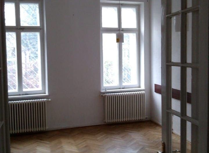 De vanzare Vila interbelica consolidata, Calea Victoriei, Cismigiu - Poză 3