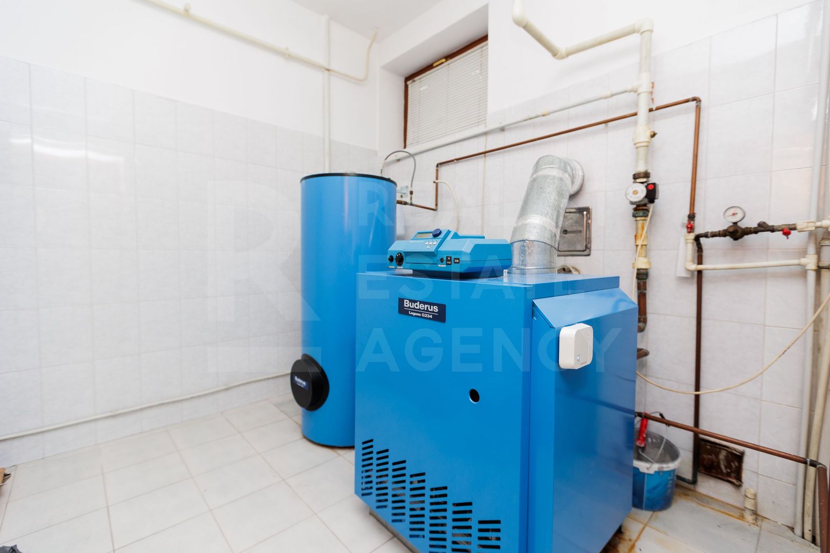 Chirie, casă, 7 camere, str. Galbena, Centru - Poză 7