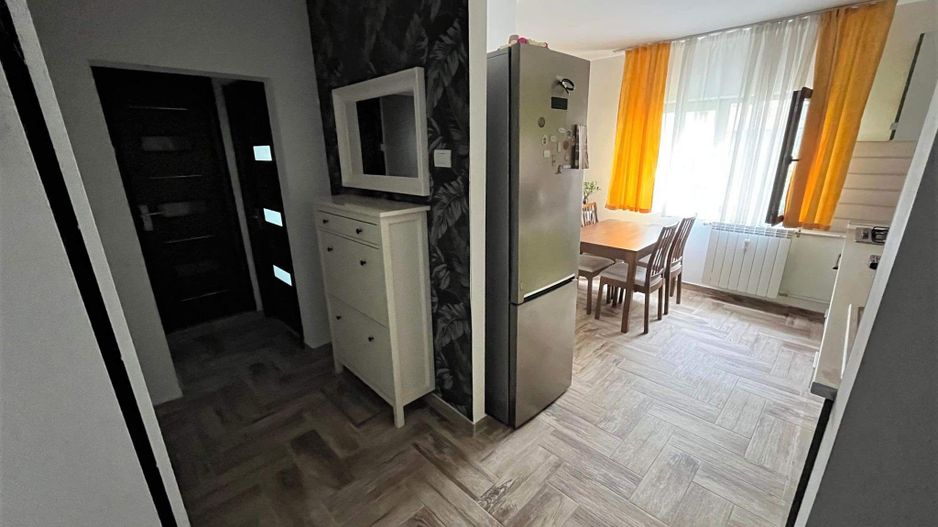 Vanzare apartament 2 camere Sebastian - str. Ileana Cosanzeana - Poză 7