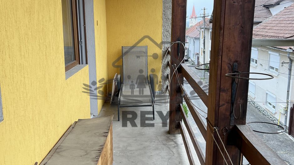 Casă de închiriat în Cisnădie zona Str. Teilor/se acceptă muncitori - Poză 21