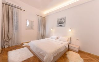 APARTAMENT CENTRAL - Poză 9