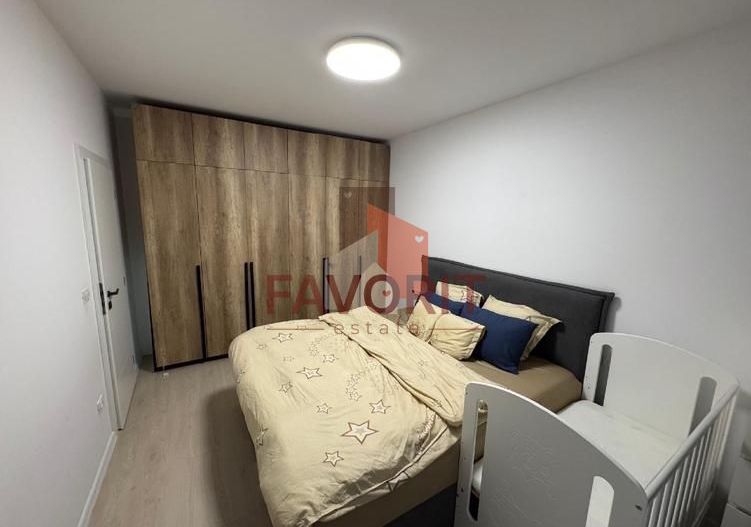 Mobilat si utilat. Pozitie buna. 2 locuri de parcare - Poză 8