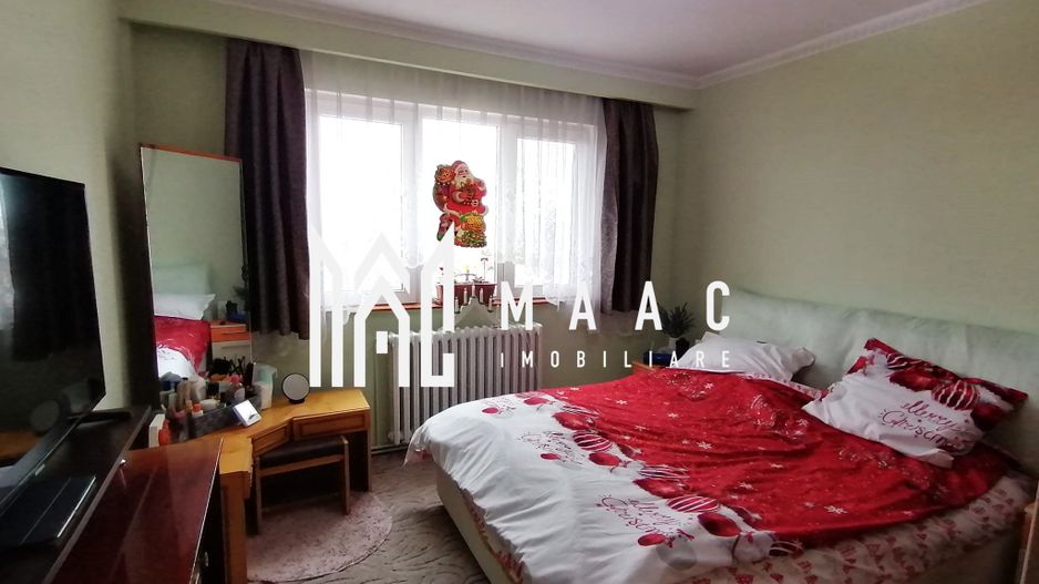 Apartament 3 camere I Decomandat I Zona Vasile Aaron - Poză 5