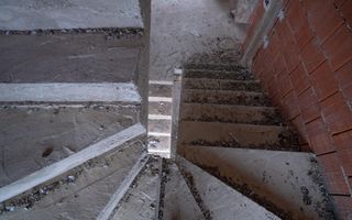 Casa de vanzare 7 camere P+E Sanmartin sat.Rontau - Poză 5