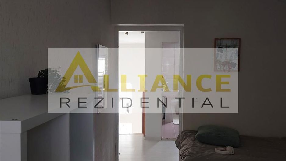 Casa individualamobilata/utilata teren 500 mp asfalt. - Poză 12