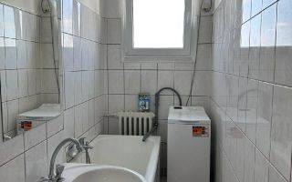 Garsoniera decomandata, 2 min metrou, 36 mp, balcon inchis - Poză 4