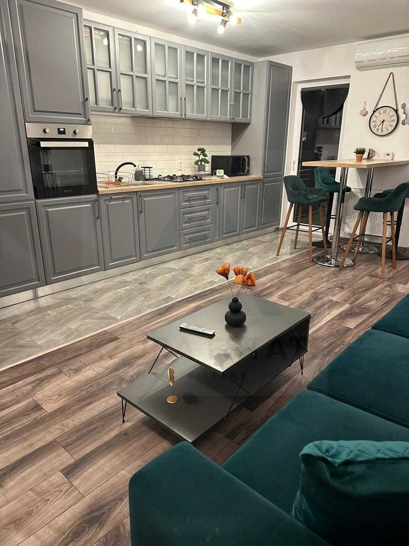 Apartament 2 camere utilat premium garaj subteran si balcon Central - Poză 4