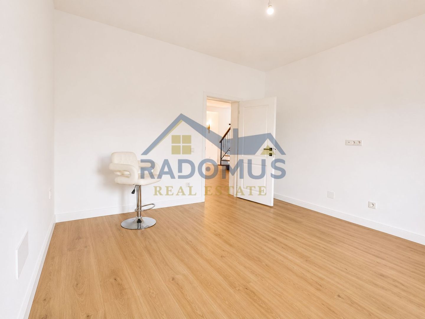 Casă nouă | P+M | Târgșoru Nou | Teren 534 m² | An 2024 | Comision 0% - Poză 9