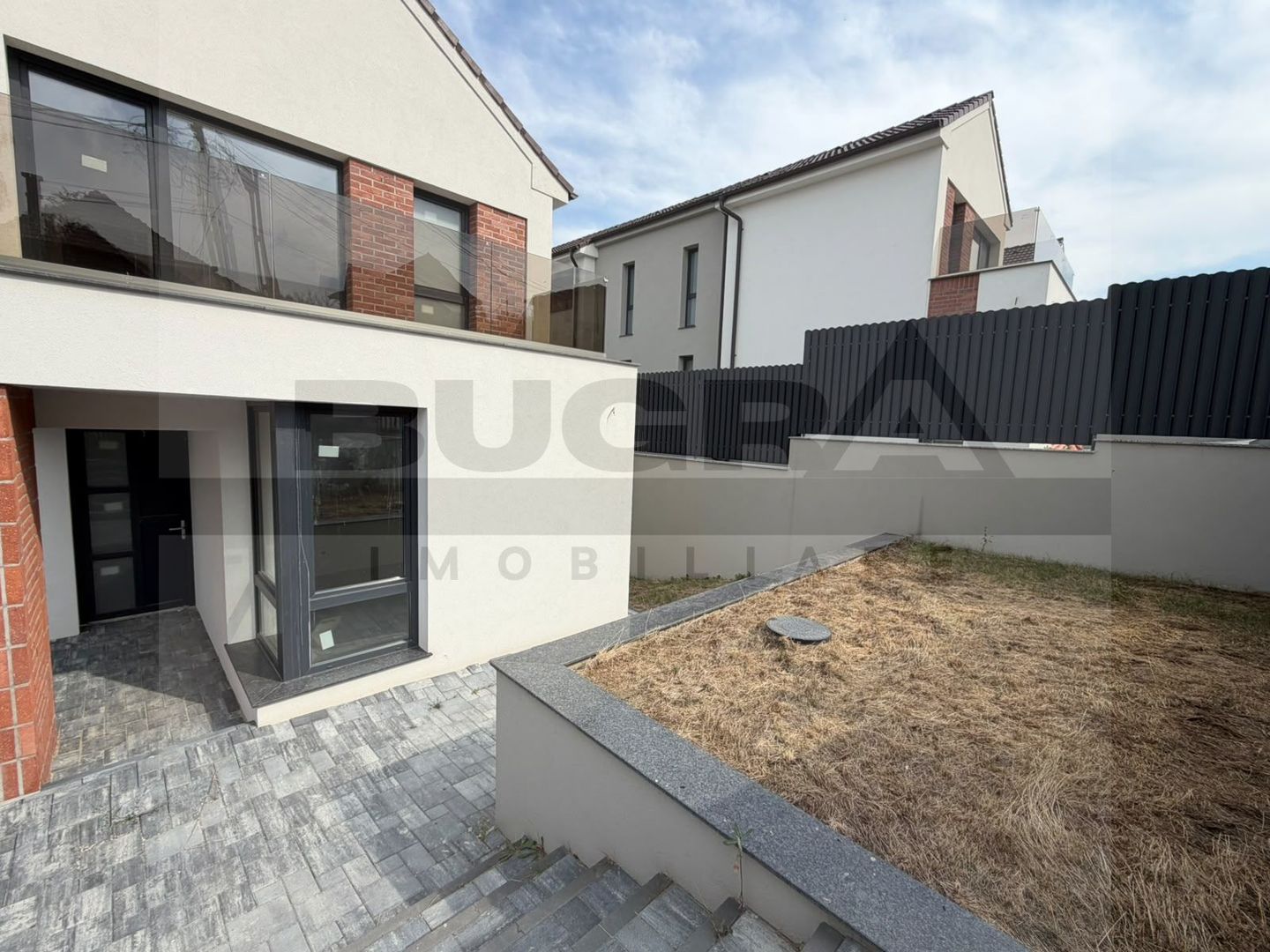 Casa Unifamiliara Premium de 314mp, teren 600, garaj, zona Romul Ladea - Poză 6