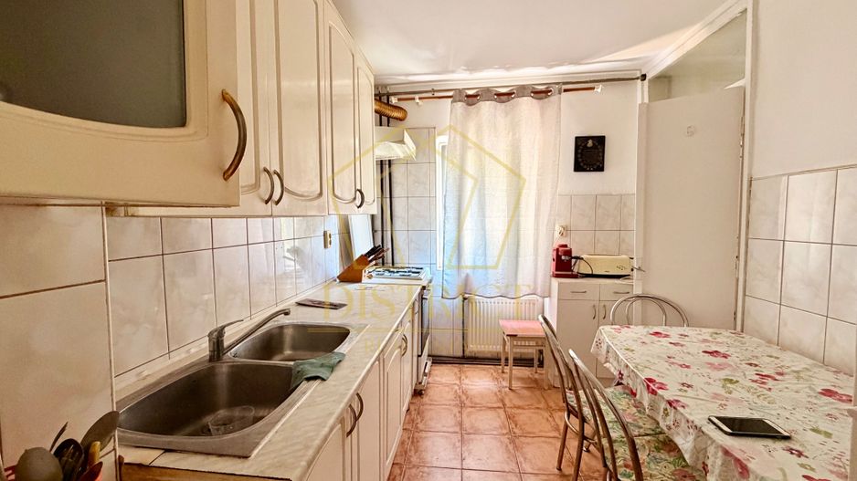 Apartament cu 3 camere | Aradului - Poză 8