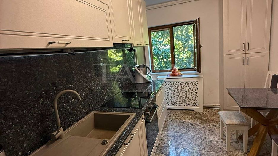 Apartament 3 camere, 2 băi, 3 balcoane, Între Lacuri, Iulius Mall. - Poză 1