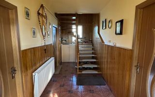 Casă spațioasă de vânzare – Corunca, zona Vatman - Poză 9