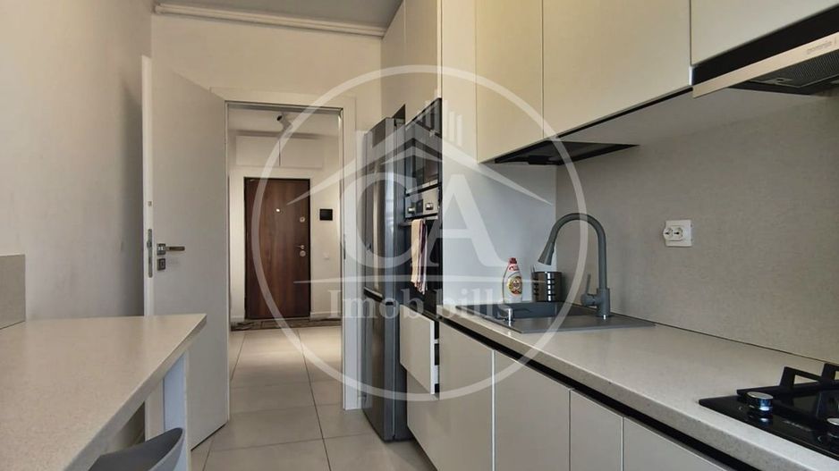 Apartament cu 3 camere de inchiriat in cartierul Milano 5, Oradea - Poză 7