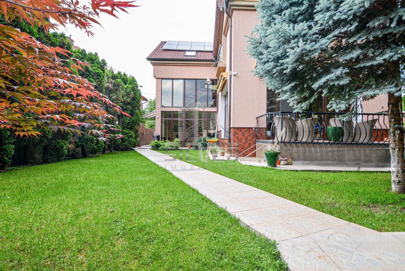 Casa Individuala cu 6 camere in cartier Andrei Muresanu, Cluj-Napoca - Poză 1