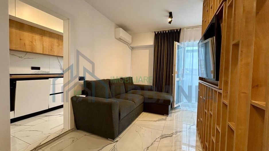 Apartament recent renovat - zona Nicolina - Poză 2
