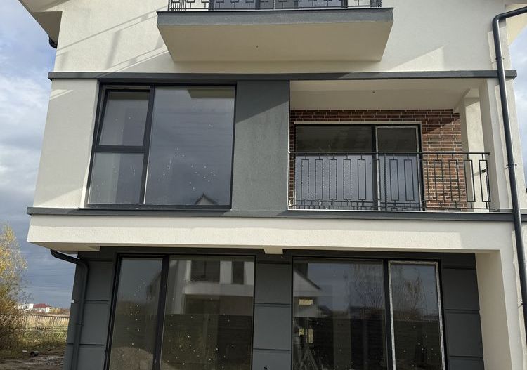 Apartament 4 camere Ghiroda la vila - Poză 4