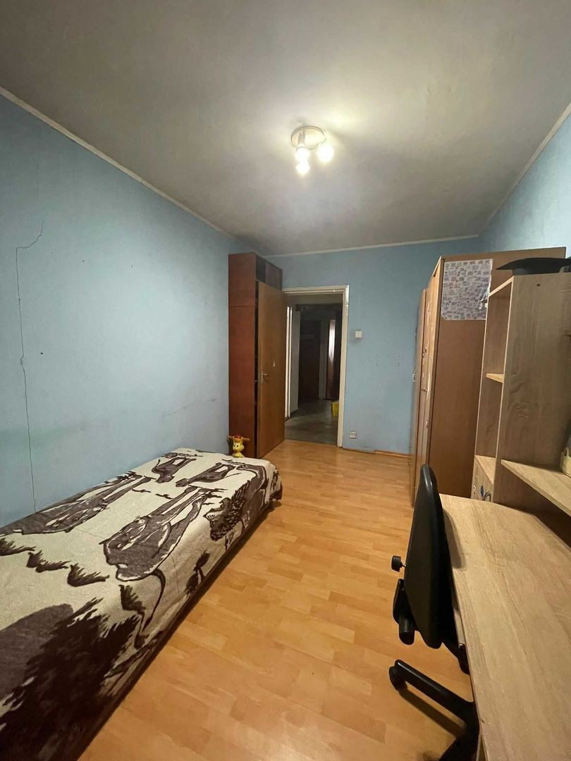 Apartament decomandat cu 4 camere situat pe soseaua Colentina - Poză 2