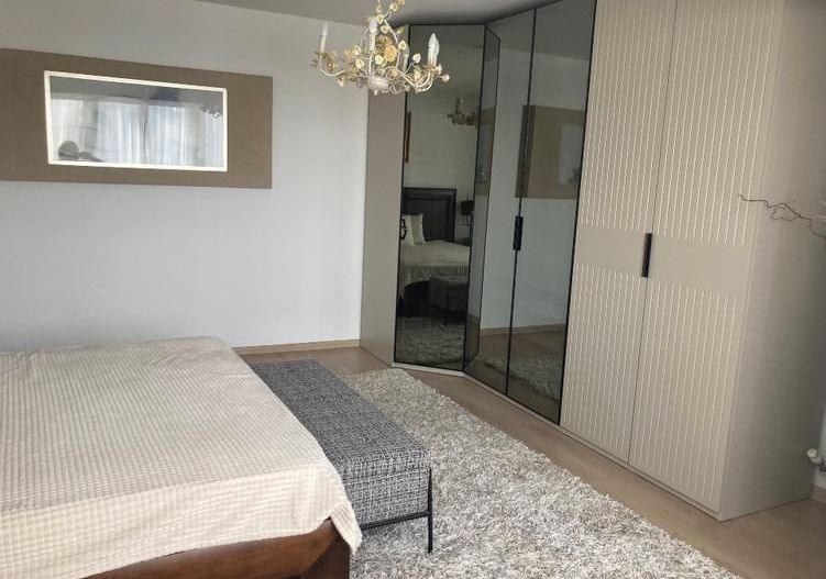 Închiriere 2 Camere Bulevardul Unirii, Loc De Parcare, Pret Negociabil - Poză 5