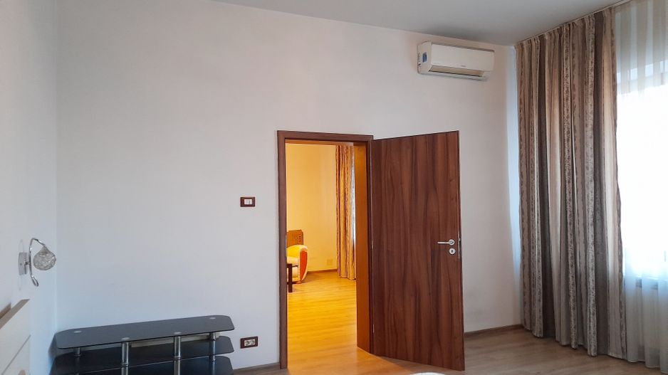 Apart.ultracentral 2 cam.et.1, pe str.Evreilor Deportati 64, Oradea - Poză 6