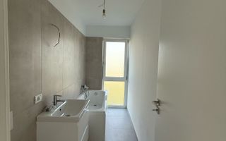 Duplex spatios cu teren generos - Poză 4