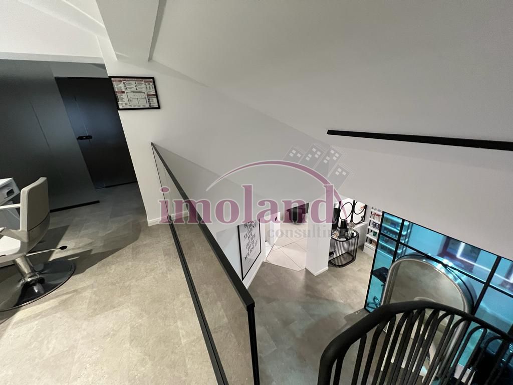 Vila - Floreasca - 12 camere+curte - Piata Floreasca - Poză 3