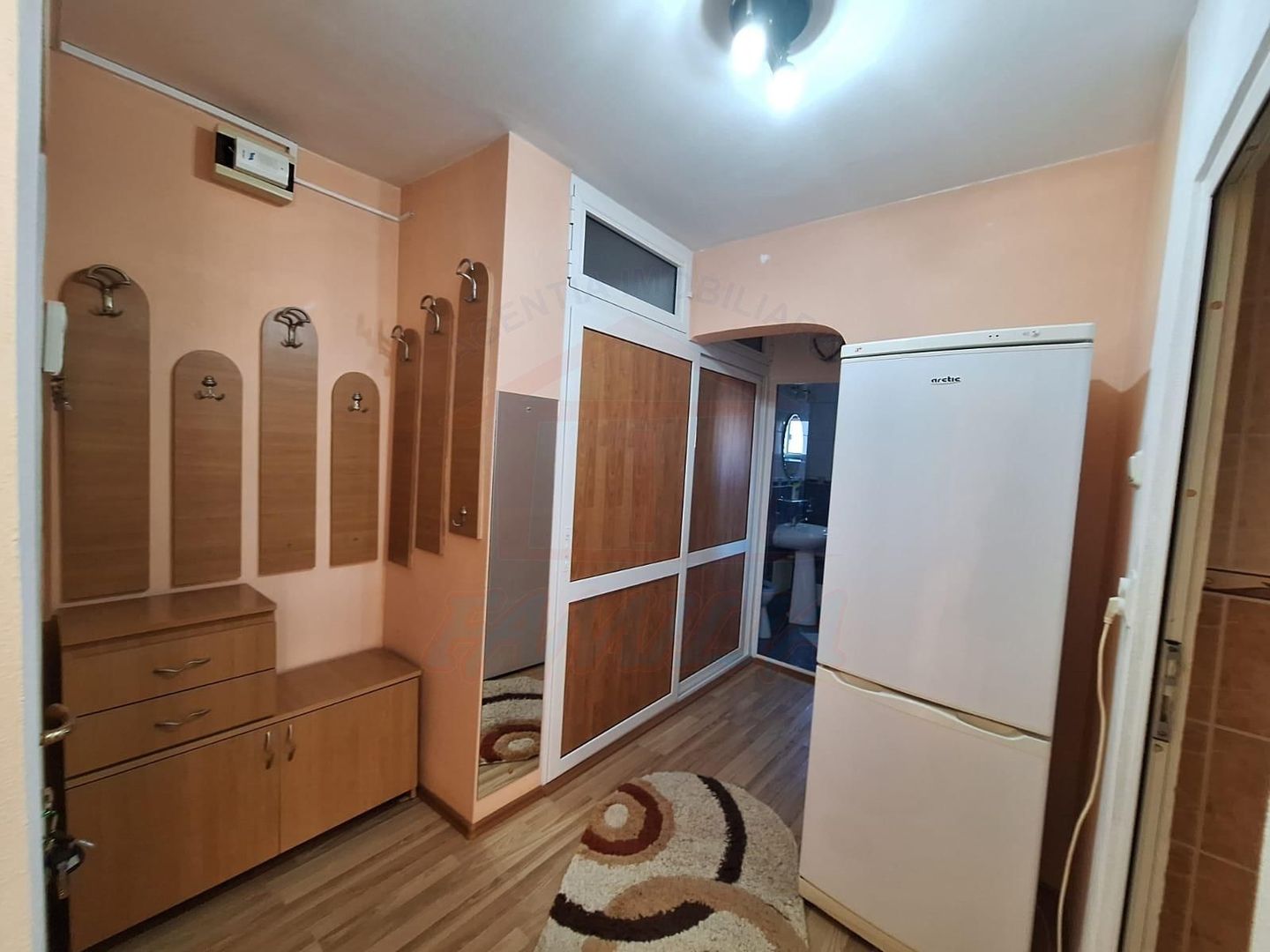 🏛️ De închiriat 2 camere, Micro 20, 350 euro/luna - Poză 7
