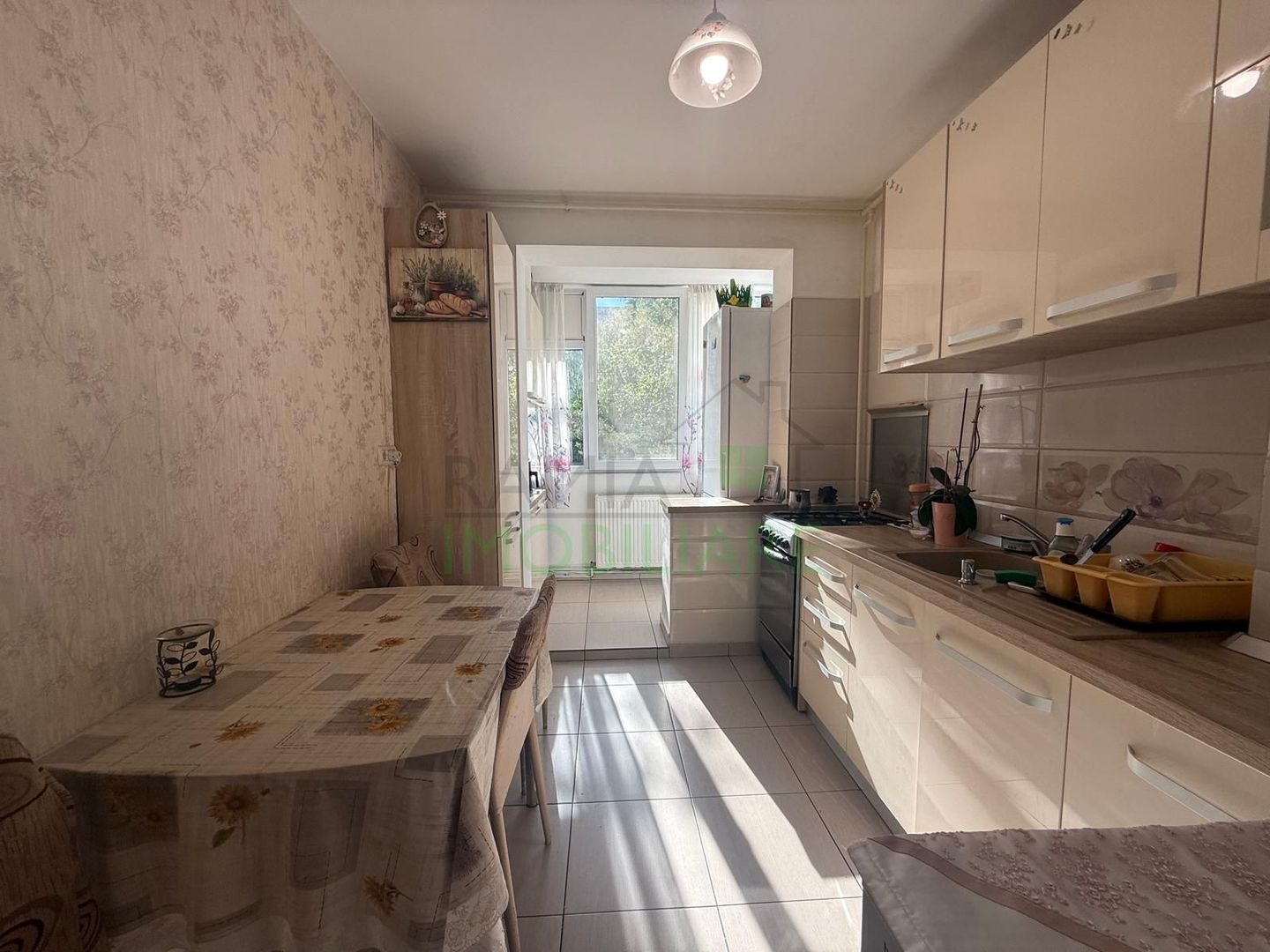 Apartament spațios cu 3 camere, balcon 10 mp și beci – Zona Făget - Poză 6