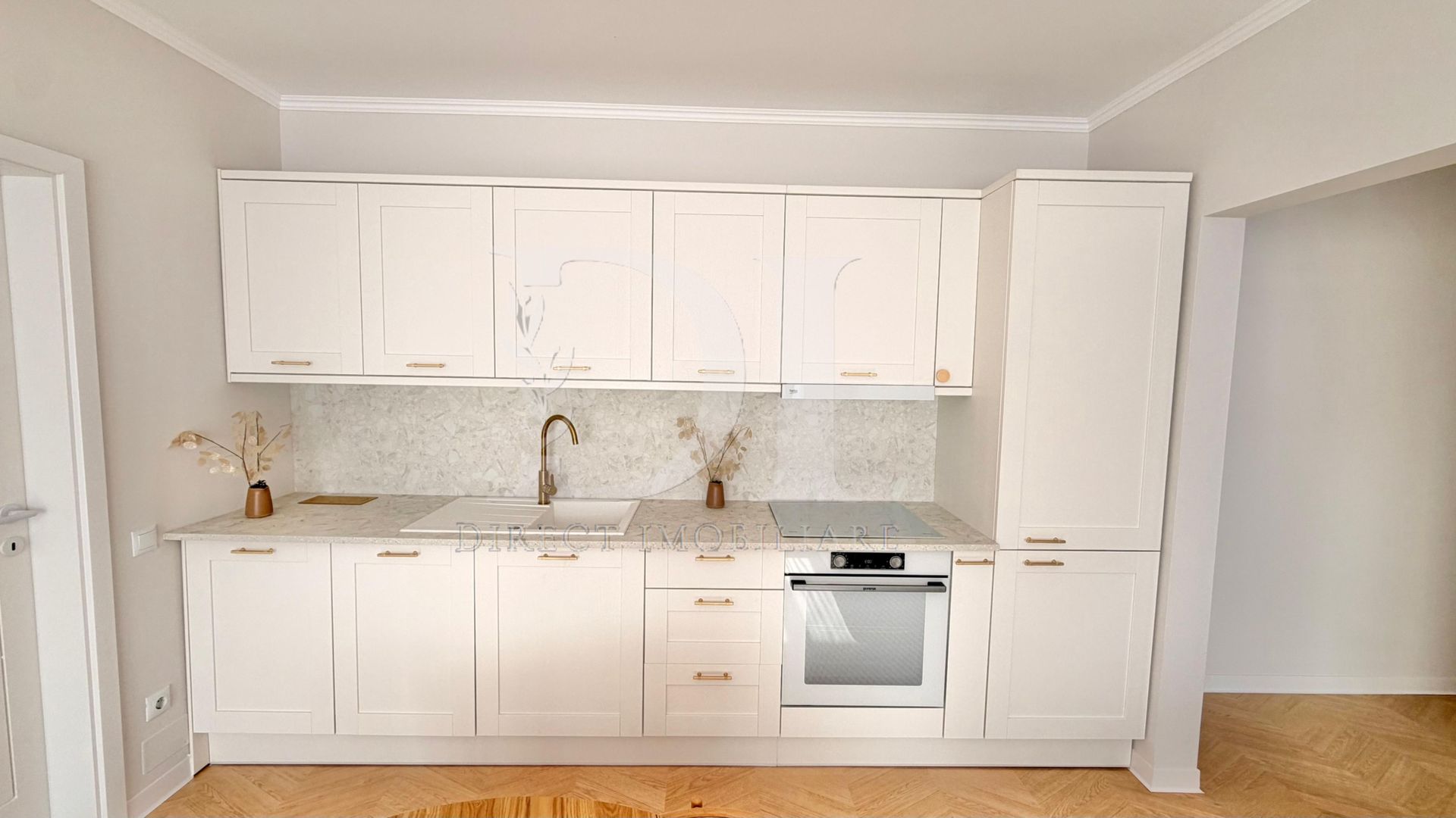 Apartament la cheie / etaj intermediar / Zona Terra - Poză 6