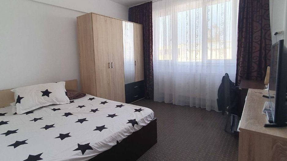 Vand apartament 2 camere - Poză 8