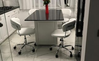 Apartament 3 camere decomandat, garaj si boxa proprietate - Poză 1