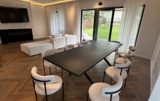 Vanzare vila smart cu piscina, strada privata,  A  Muresanu