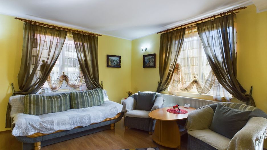 Casă individuală Dumbrăvița - Poză 3