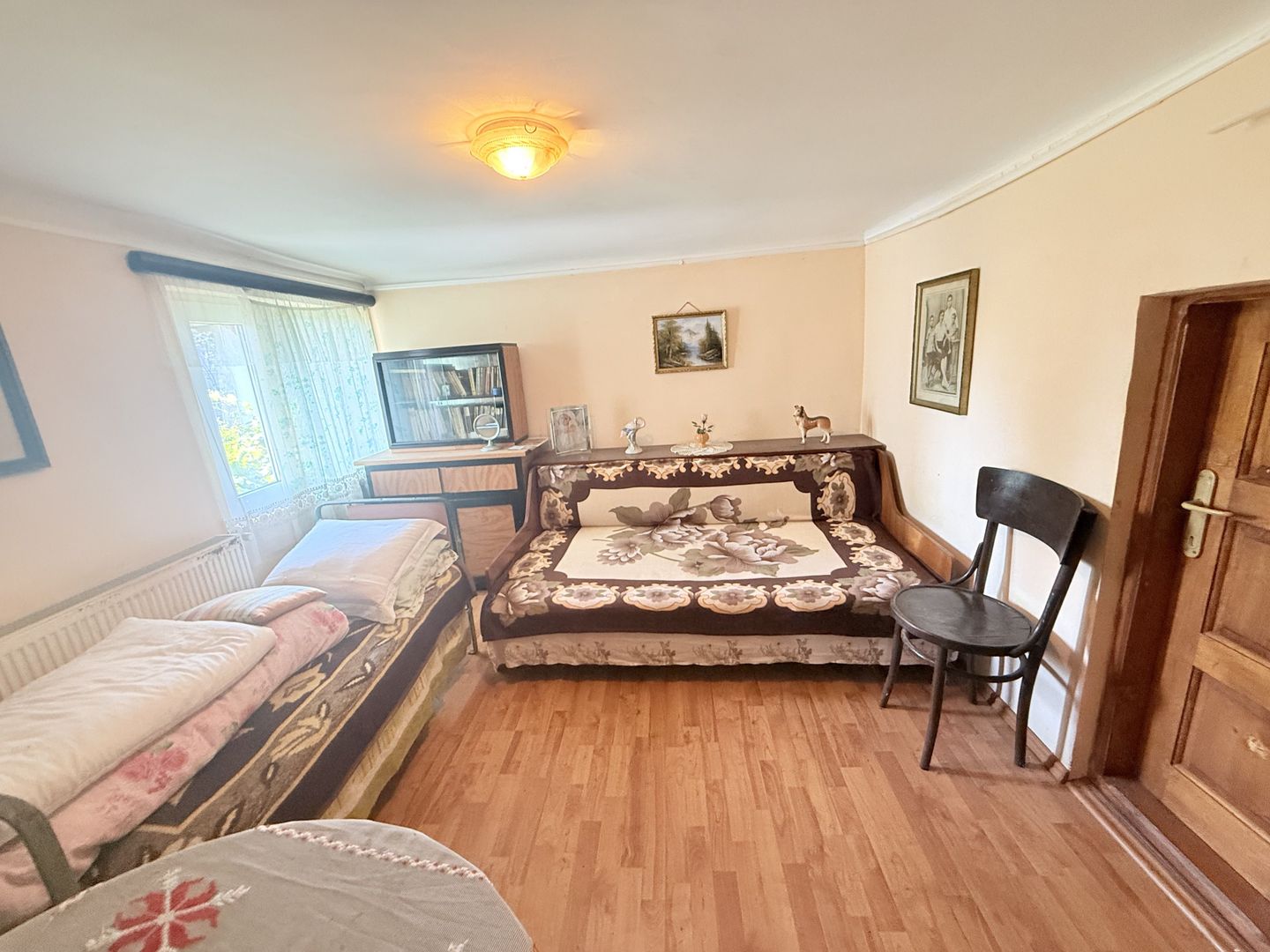 Casa interbelică cu arhitectură deosebită+Anexa și teren 1570 mp - Poză 10