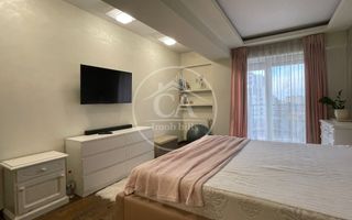 Apartament de vanzare cu 3 camere Lux  în Nufarul Plazza, Oradea - Poză 2