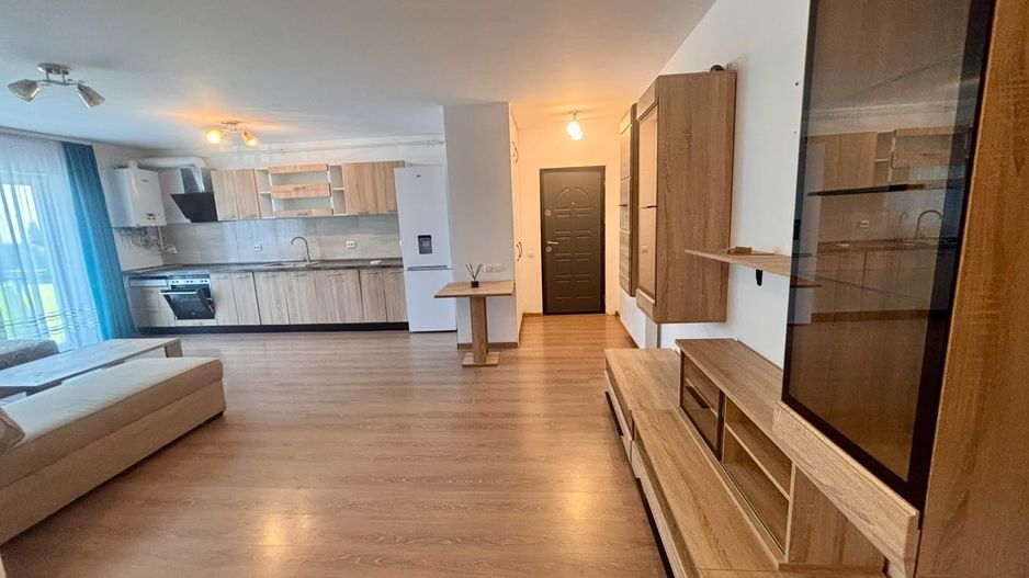 Apartament 3 camere cu curte proprie Selimbar - Poză 11