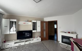 Apartament 2 camere decomandat, Micalaca, zona 300 - Poză 2